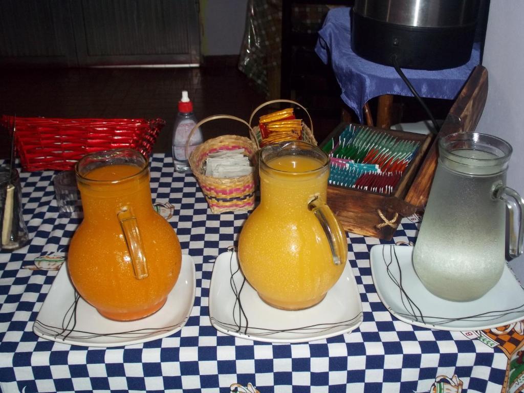 Residencial Noelia Hostel Puerto Iguazú Dış mekan fotoğraf