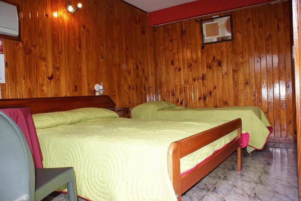 Residencial Noelia Hostel Puerto Iguazú Dış mekan fotoğraf